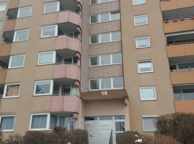 Steinhuebel Uni-Naehe